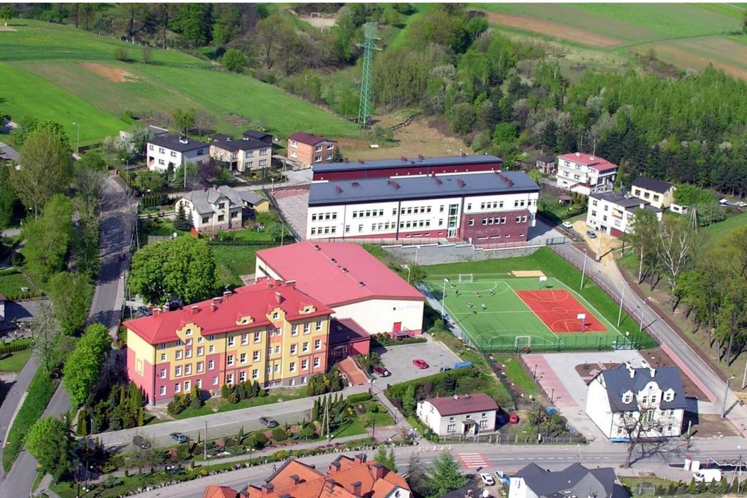 Zagospodarowanie terenu gimnazjum