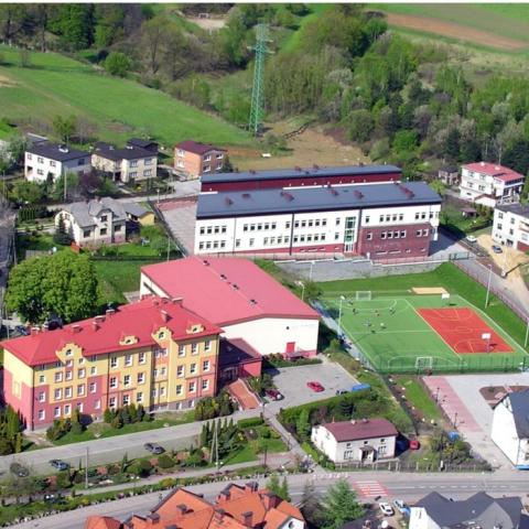 Zagospodarowanie terenu gimnazjum