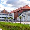 Centrum Sportów Wspinaczkowych i Siłowych w kotłowni i maszynowni Bończyk – wewnątrz działa największa w Polsce ściana wspinaczkowa (3000 m²), boulderownia, tor wspinaczki na czas, strefy siłowe i sportowe. Na zewnątrz znajduje się park z alejkami, siłownia pod chmurką, tor przeszkód, strefa parkouru i street-workoutu oraz plac zabaw dla dzieci.
